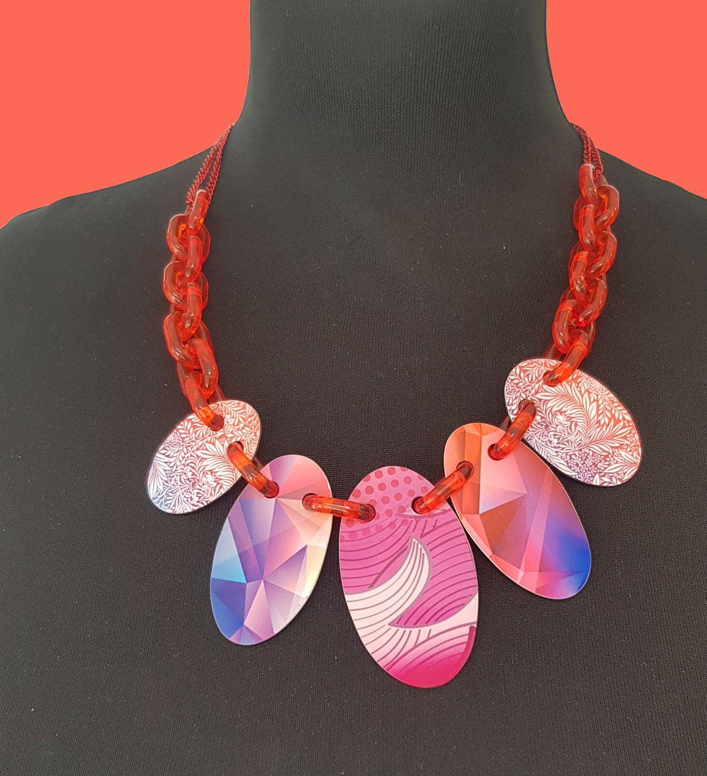 Ellipse Necklace - Red