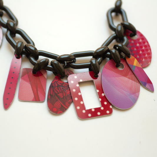 Geo shapes Necklace - Red